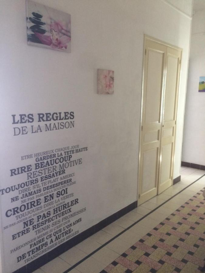 Appartement Sur Sommieres Jusqu'A 6 Personnes Екстер'єр фото