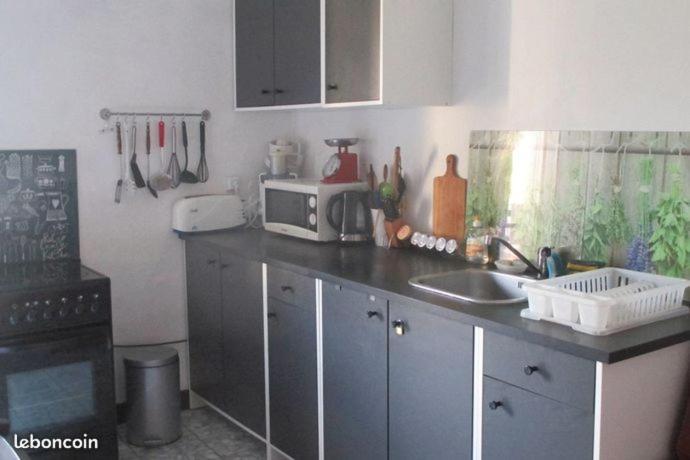 Appartement Sur Sommieres Jusqu'A 6 Personnes Екстер'єр фото
